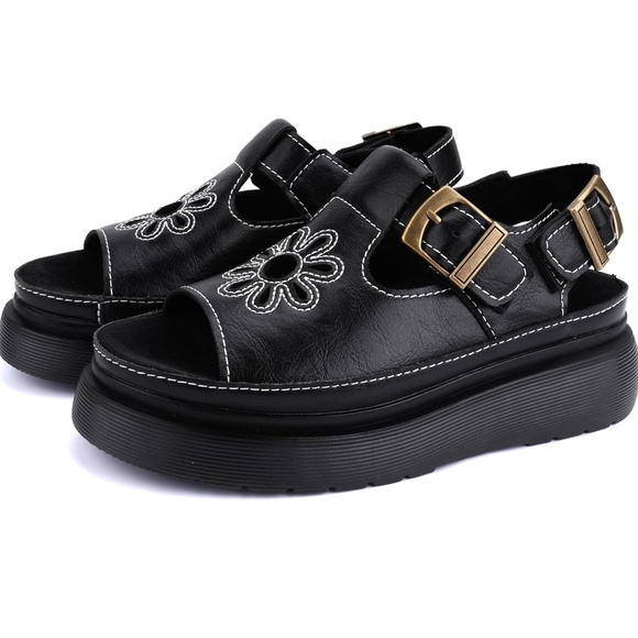 Elegant Black Floral Sandals with Buckle - Picture 1 of 6